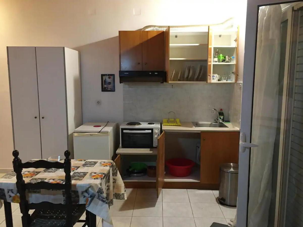 Ion Apartments Messolonghi Double Room Sea View Loft Missolonghi Bagian luar foto